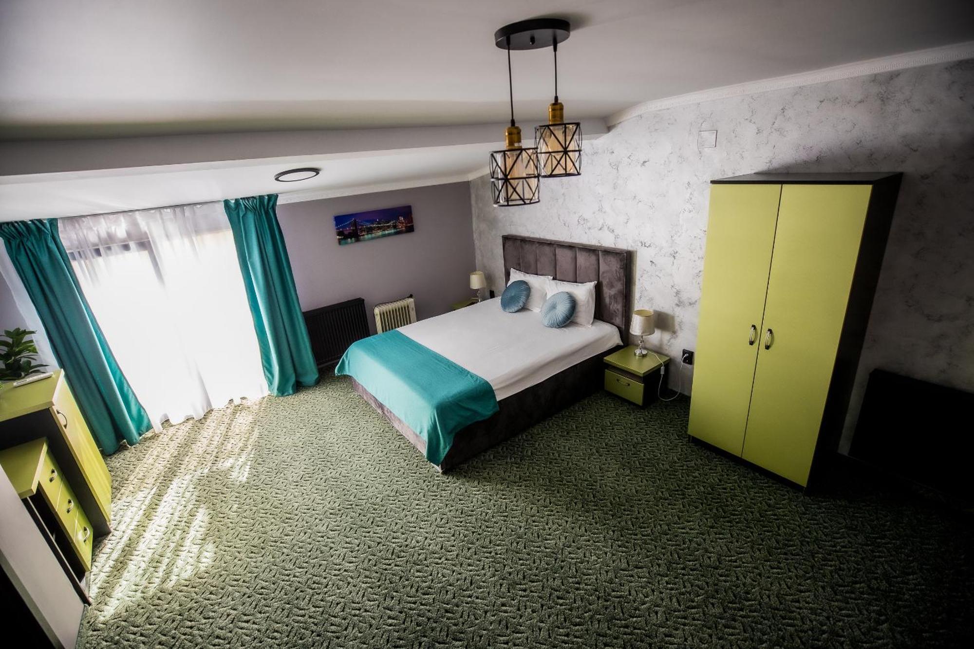 Nelana Hostel Cluj-Napoca Luaran gambar
