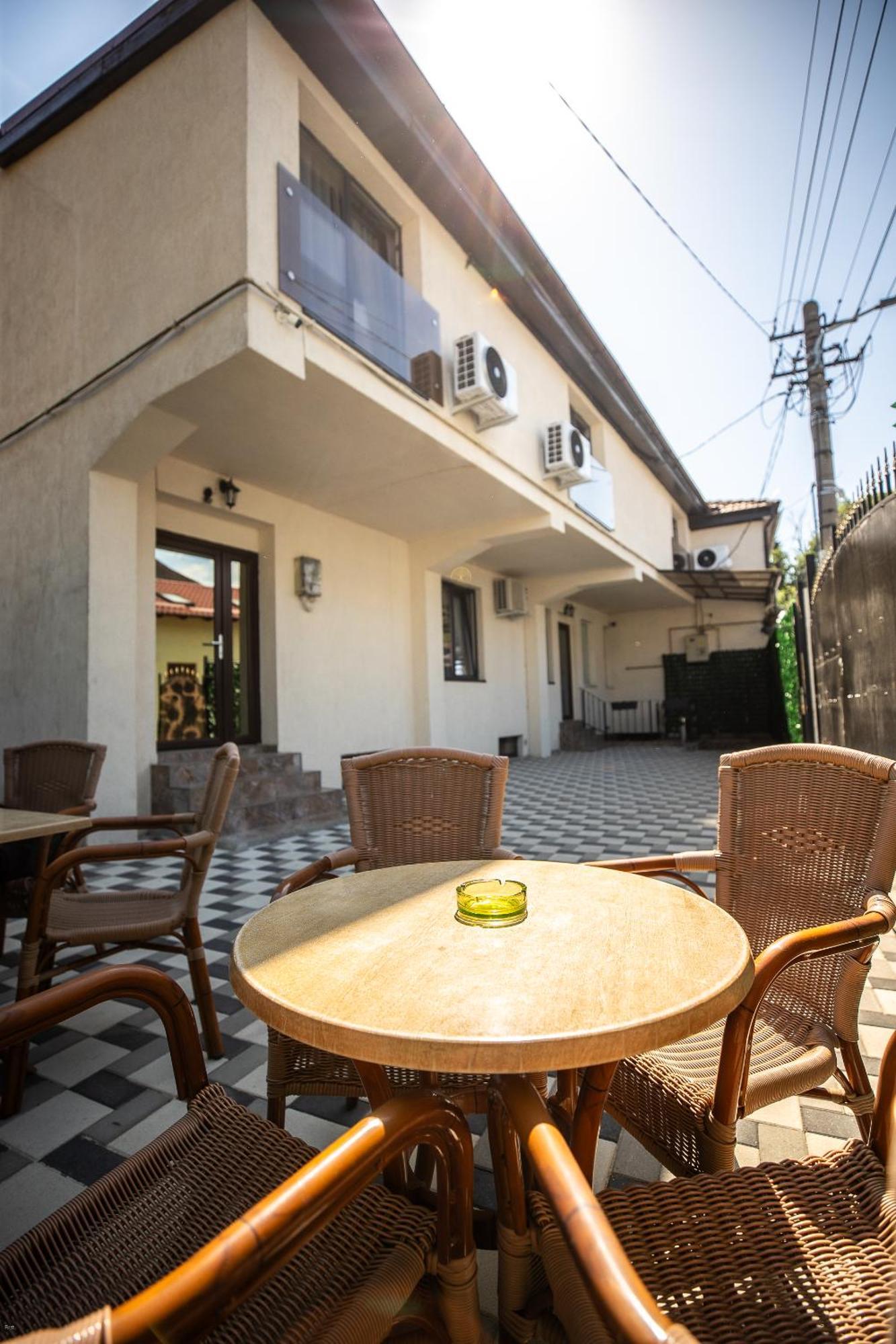 Nelana Hostel Cluj-Napoca Luaran gambar