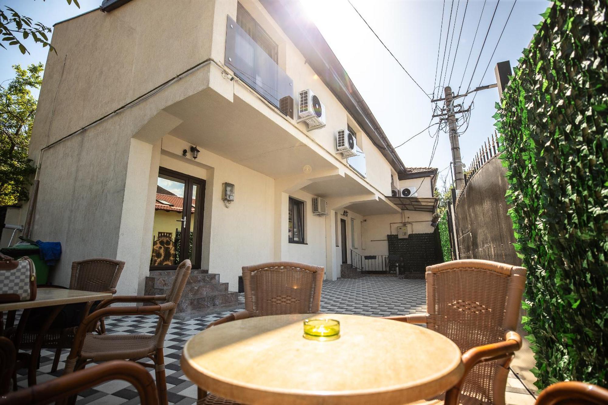 Nelana Hostel Cluj-Napoca Luaran gambar