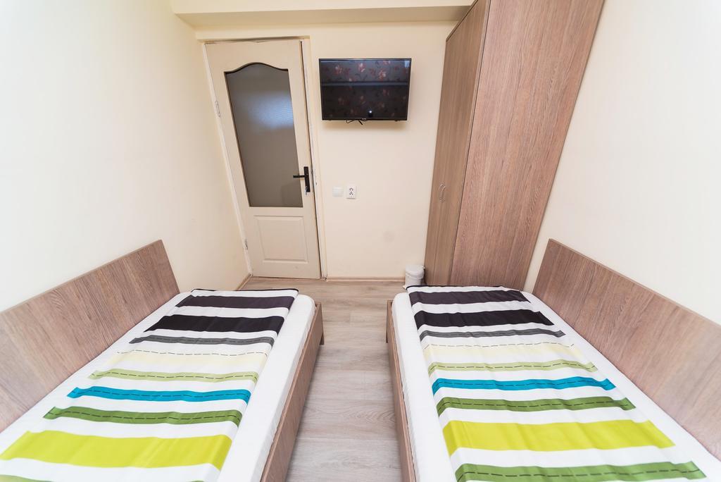 Nelana Hostel Cluj-Napoca Luaran gambar
